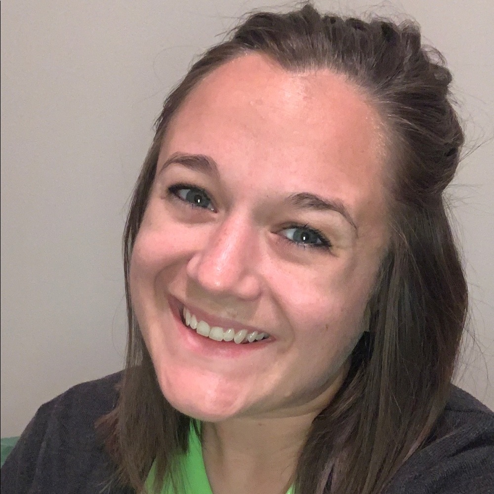 Meet your Posher, Rebecca